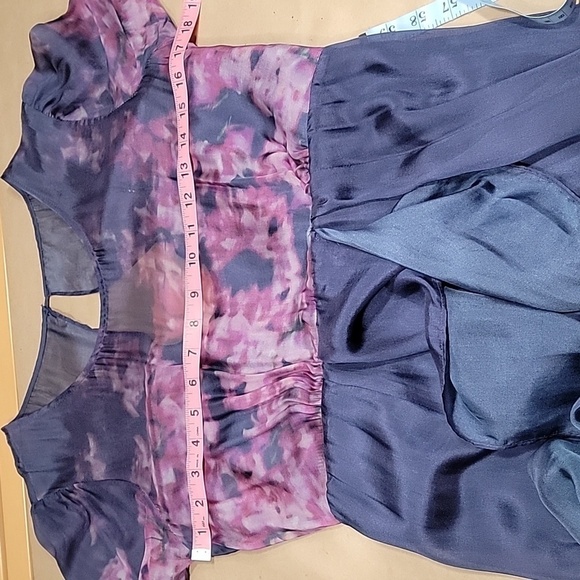 Luxe by Seraphine Size 6 Navy Blue & Pink Floral Silk Maternity Gown - Picture 7 of 16